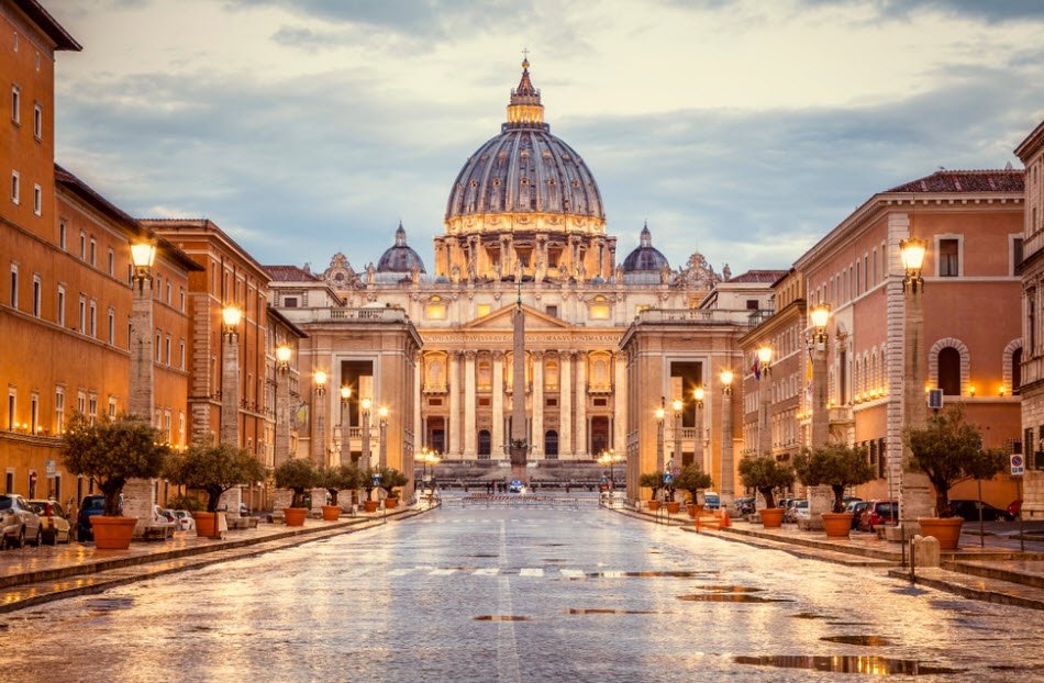 Chiesa di Sant'Anna dei Palafrenieri, Holy See